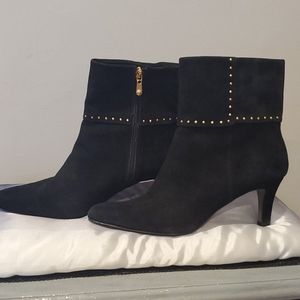 Black suede Tahari booties